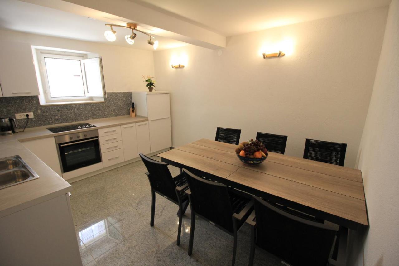 Villa Town House In The Centre Of Historic Traù Esterno foto