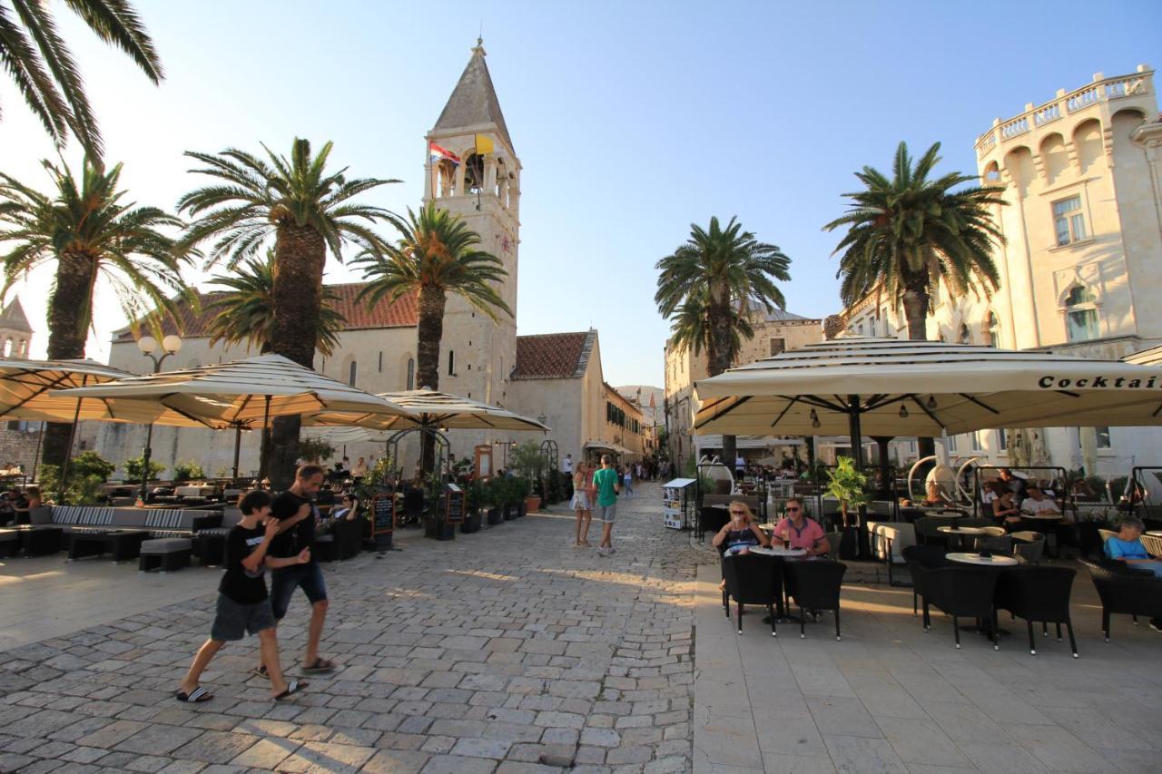Villa Town House In The Centre Of Historic Traù Esterno foto